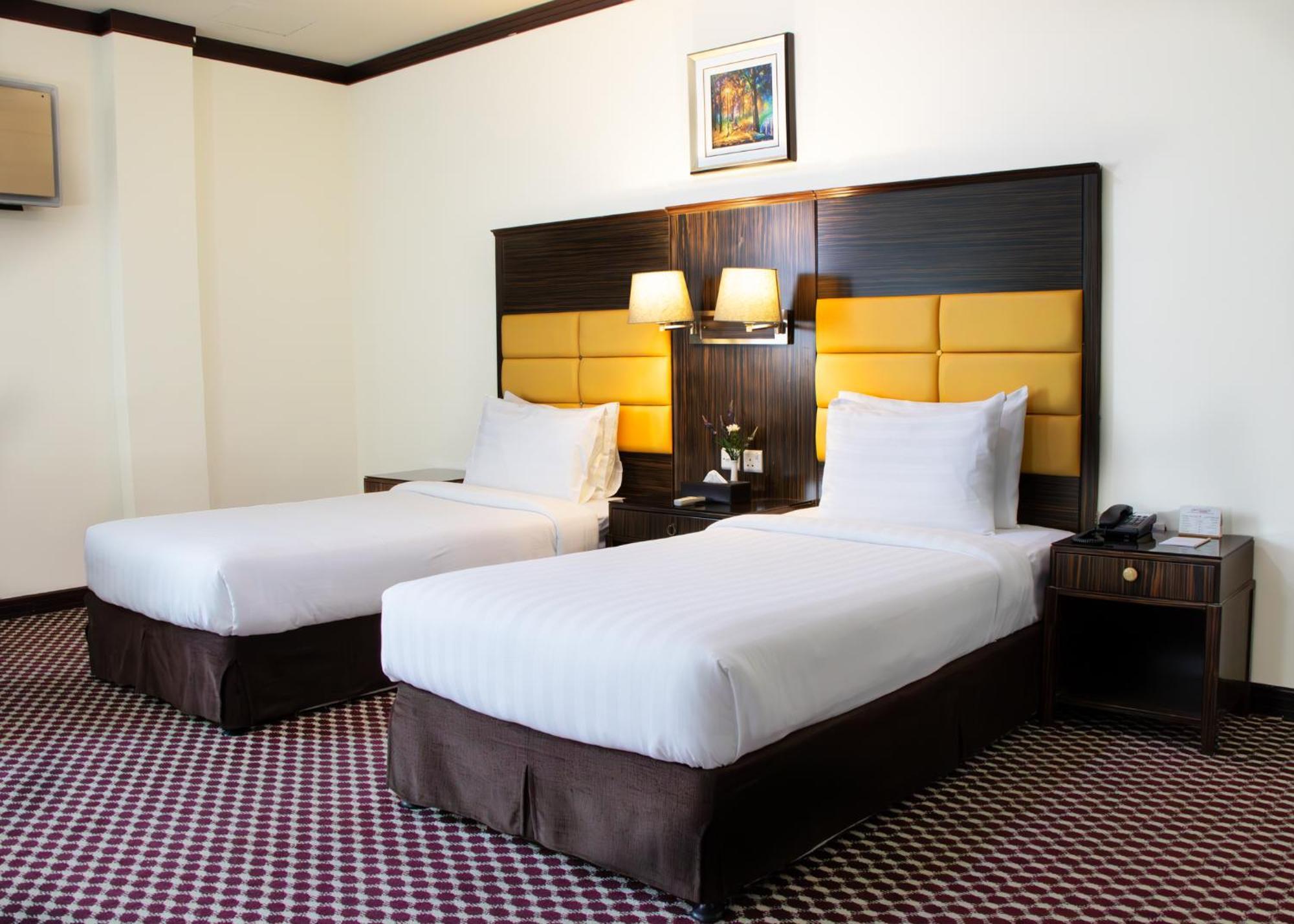 Fortune Karama Hotel Дубай Екстериор снимка