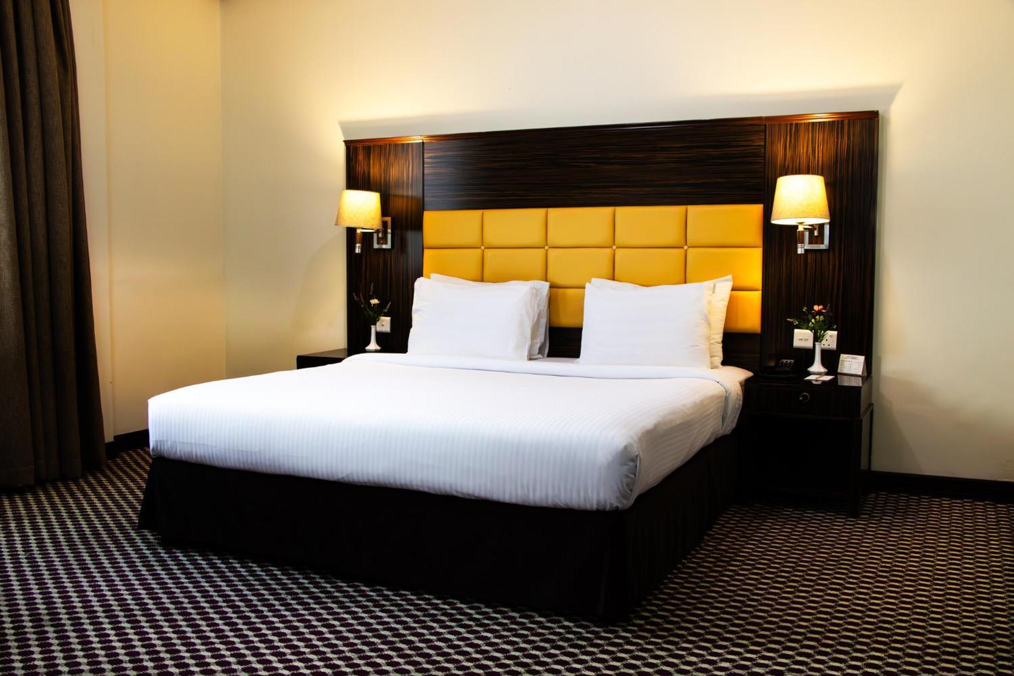 Fortune Karama Hotel Дубай Екстериор снимка